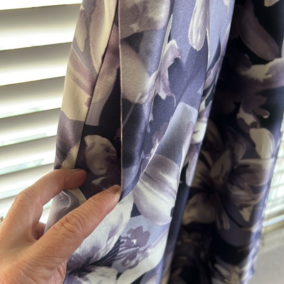 High Low Printed Sleeveless Gown with pockets - Picture 6 of 8